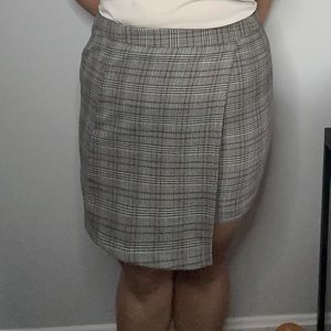 Plaid mini skirt